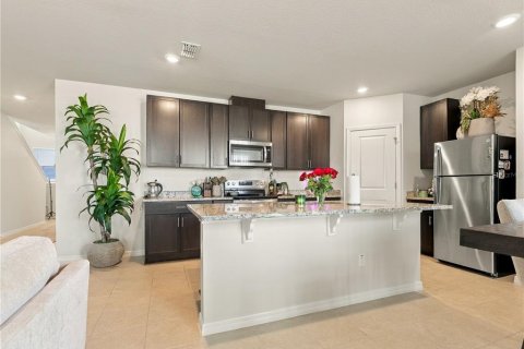 Villa ou maison à vendre à Wesley Chapel, Floride: 3 chambres, 182.46 m2 № 2425819 - photo 7