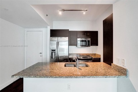 Copropriété à vendre à Miami, Floride: 2 chambres, 102.29 m2 № 1929650 - photo 8