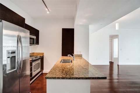 Copropriété à vendre à Miami, Floride: 2 chambres, 102.29 m2 № 1929650 - photo 6