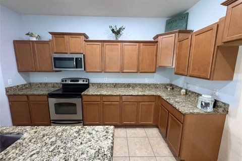 House in Wimauma, Florida 4 bedrooms, 186.36 sq.m. № 1721204 - photo 8