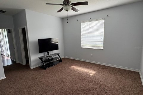 House in Wimauma, Florida 4 bedrooms, 186.36 sq.m. № 1721204 - photo 16