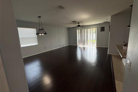 House in Wimauma, Florida 4 bedrooms, 186.36 sq.m. № 1721204 - photo 4