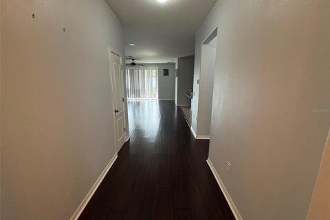 House in Wimauma, Florida 4 bedrooms, 186.36 sq.m. № 1721204 - photo 3