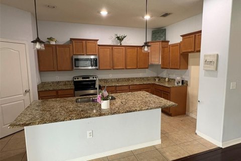 House in Wimauma, Florida 4 bedrooms, 186.36 sq.m. № 1721204 - photo 7