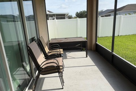 House in Wimauma, Florida 4 bedrooms, 186.36 sq.m. № 1721204 - photo 23