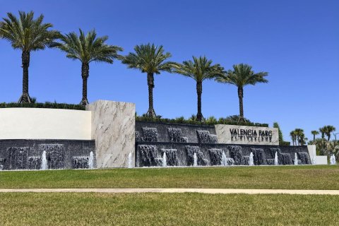 Casa en venta en Port St. Lucie, Florida, 4 dormitorios, 254.18 m2 № 2191883 - foto 2