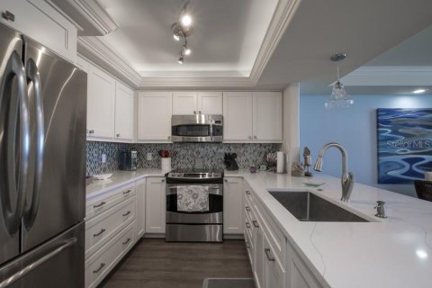 Condominio en alquiler en Longboat Key, Florida, 3 dormitorios, 124.12 m2 № 217362 - foto 14