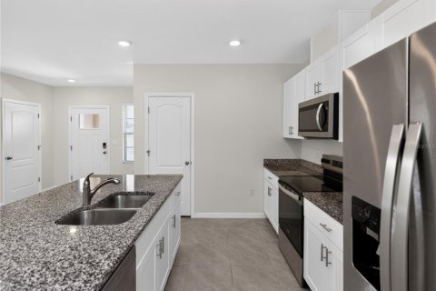 Townhouse in Kissimmee, Florida 3 bedrooms, 168.52 sq.m. № 2318695 - photo 6