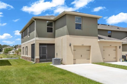 Townhouse in Kissimmee, Florida 3 bedrooms, 168.52 sq.m. № 2318695 - photo 2