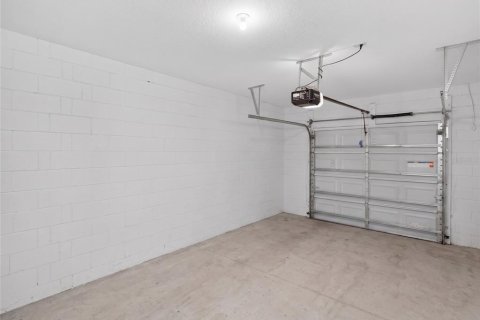 Townhouse in Kissimmee, Florida 3 bedrooms, 168.52 sq.m. № 2318695 - photo 30