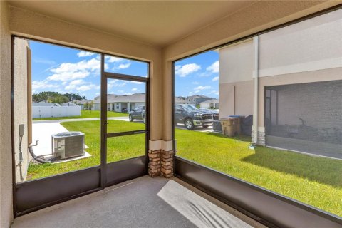 Townhouse in Kissimmee, Florida 3 bedrooms, 168.52 sq.m. № 2318695 - photo 29