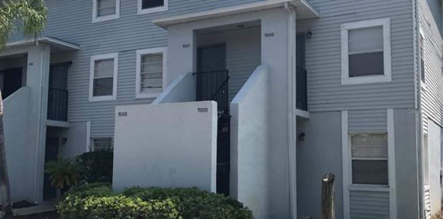 Condominio en Tampa, Florida, 1 dormitorio № 2105938
