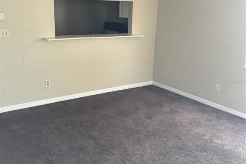 Condominio en alquiler en Tampa, Florida, 1 dormitorio, 46.82 m2 № 2105938 - foto 3