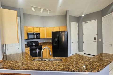 Copropriété à louer à Davenport, Floride: 2 chambres, 117.15 m2 № 2388186 - photo 4