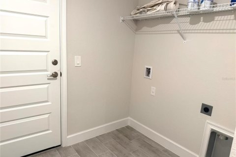 Villa ou maison à vendre à Port Charlotte, Floride: 4 chambres, 210.42 m2 № 1772947 - photo 21