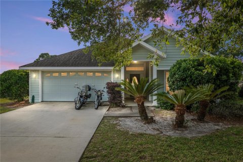 House in Newberry, Florida 3 bedrooms, 139.17 sq.m. № 1650412 - photo 3