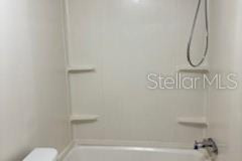Appartement à louer à Melrose, Floride: 3 chambres, 115.94 m2 № 2103448 - photo 4