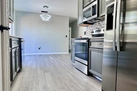 Купить виллу или дом в Бруксвилл, Флорида 8 комнат, 89.19м2, № 2112296 - фото 8