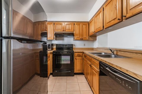 Adosado en alquiler en Tampa, Florida, 2 dormitorios, 83.24 m2 № 1888615 - foto 7