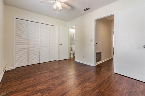 Adosado en alquiler en Tampa, Florida, 2 dormitorios, 83.24 m2 № 1888615 - foto 13