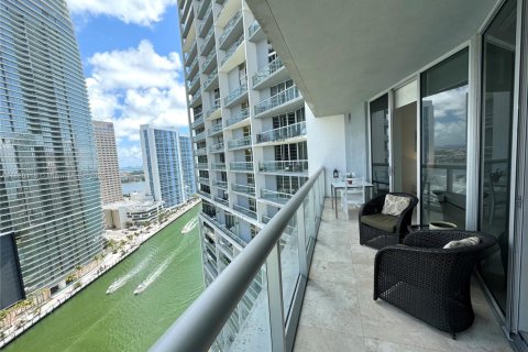 Condo in Miami, Florida, 1 bedroom  № 2035435 - photo 6