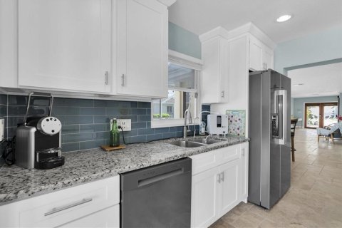 Villa ou maison à vendre à New Port Richey, Floride: 4 chambres, 245.35 m2 № 1681984 - photo 16