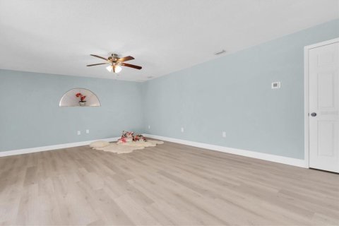 Villa ou maison à vendre à New Port Richey, Floride: 4 chambres, 245.35 m2 № 1681984 - photo 24