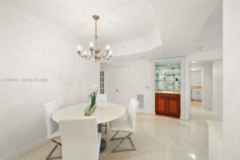 Copropriété à vendre à Miami Beach, Floride: 2 chambres, 144 m2 № 2154787 - photo 25