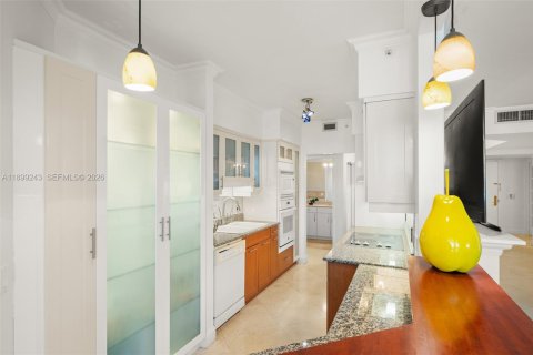 Copropriété à vendre à Miami Beach, Floride: 2 chambres, 144 m2 № 2154787 - photo 11