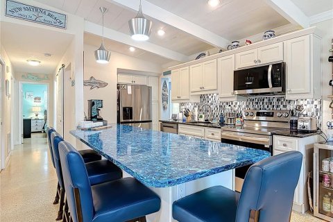 Casa en venta en New Smyrna Beach, Florida, 3 dormitorios, 170.75 m2 № 1816828 - foto 4