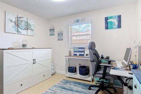 Casa en venta en New Smyrna Beach, Florida, 3 dormitorios, 170.75 m2 № 1816828 - foto 17