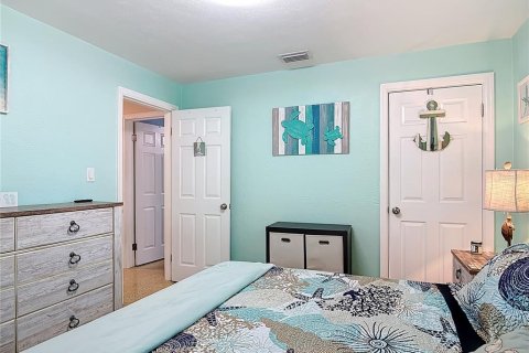 Casa en venta en New Smyrna Beach, Florida, 3 dormitorios, 170.75 m2 № 1816828 - foto 12