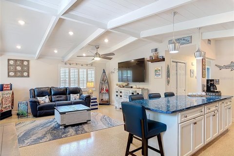 Casa en venta en New Smyrna Beach, Florida, 3 dormitorios, 170.75 m2 № 1816828 - foto 5