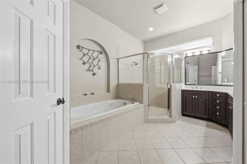 Купить виллу или дом в Нейплс, Флорида 5 спален, № 2007241 - фото 12