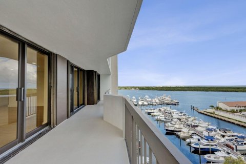 Купить кондоминиум в Норт-Палм-Бич, Флорида 6 комнат, 175.03м2, № 2083653 - фото 19