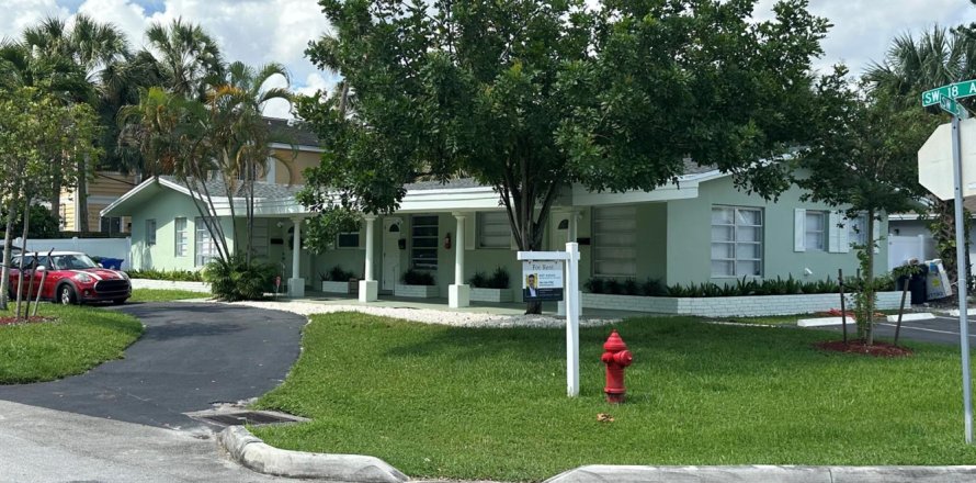 Immobilier commercial à Fort Lauderdale, Floride 224.64 m2 № 2355543