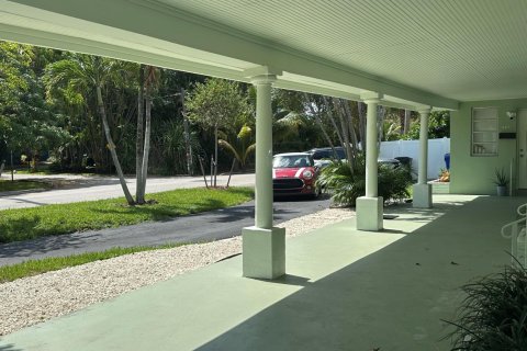 Immobilier commercial à vendre à Fort Lauderdale, Floride: 224.64 m2 № 2355543 - photo 3