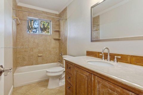 Снять в аренду виллу или дом в Пайнкрест, Флорида 4 спальни, 213.58м2, № 1972908 - фото 9