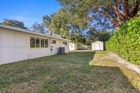 Снять в аренду виллу или дом в Пайнкрест, Флорида 4 спальни, 213.58м2, № 1972908 - фото 15