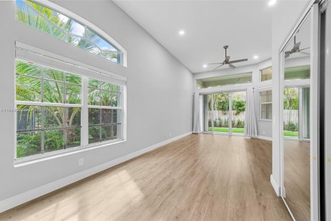 Casa en venta en Weston, Florida, 5 dormitorios, 281.22 m2 № 1839205 - foto 18