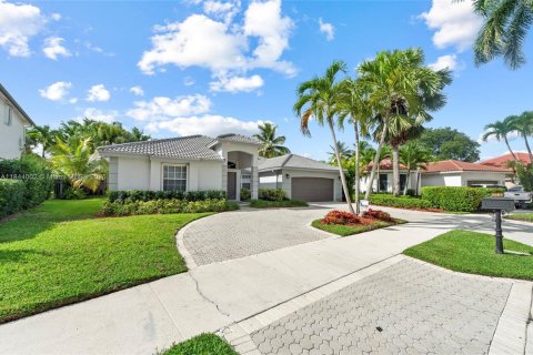 Casa en venta en Weston, Florida, 5 dormitorios, 281.22 m2 № 1839205 - foto 1