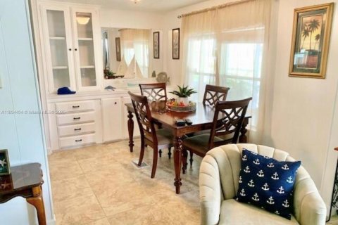 Apartamento en alquiler en Key Largo, Florida, 2 dormitorios, 80.27 m2 № 1947120 - foto 5