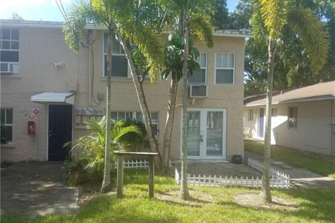 Propiedad comercial en venta en Fort Lauderdale, Florida, 190.64 m2 № 579009 - foto 1