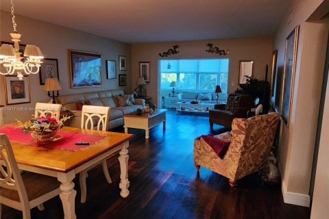 Купить кондоминиум в Плантация, Флорида 2 спальни, 115.38м2, № 1972903 - фото 12