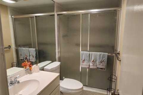 Купить кондоминиум в Плантация, Флорида 2 спальни, 115.38м2, № 1972903 - фото 18