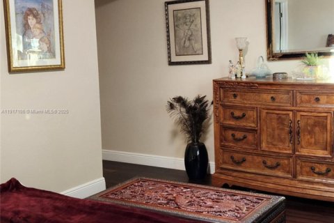 Купить кондоминиум в Плантация, Флорида 2 спальни, 115.38м2, № 1972903 - фото 24