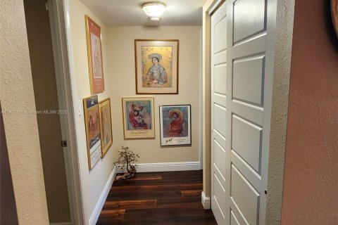 Купить кондоминиум в Плантация, Флорида 2 спальни, 115.38м2, № 1972903 - фото 17