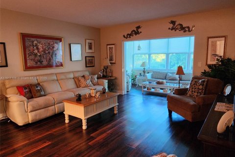 Купить кондоминиум в Плантация, Флорида 2 спальни, 115.38м2, № 1972903 - фото 14