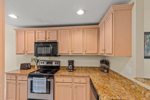 Copropriété à louer à St. Lucie, Floride: 2 chambres, 122.26 m2 № 2275362 - photo 6