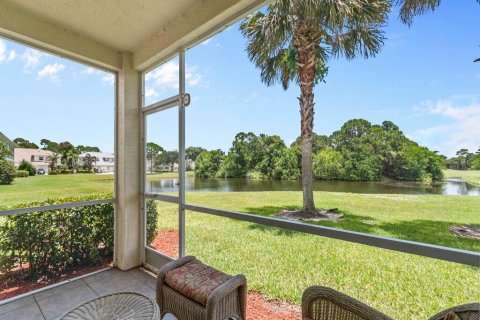 Condo à St. Lucie, Floride, 2 chambres  № 2275362